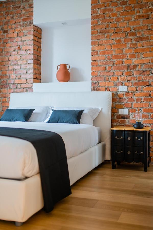 Ross Quadrell - Milano Apartment Bagian luar foto