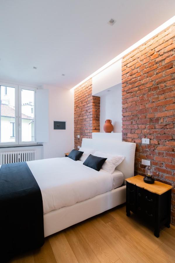 Ross Quadrell - Milano Apartment Bagian luar foto